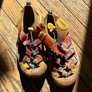 Little Kids Newport Neos